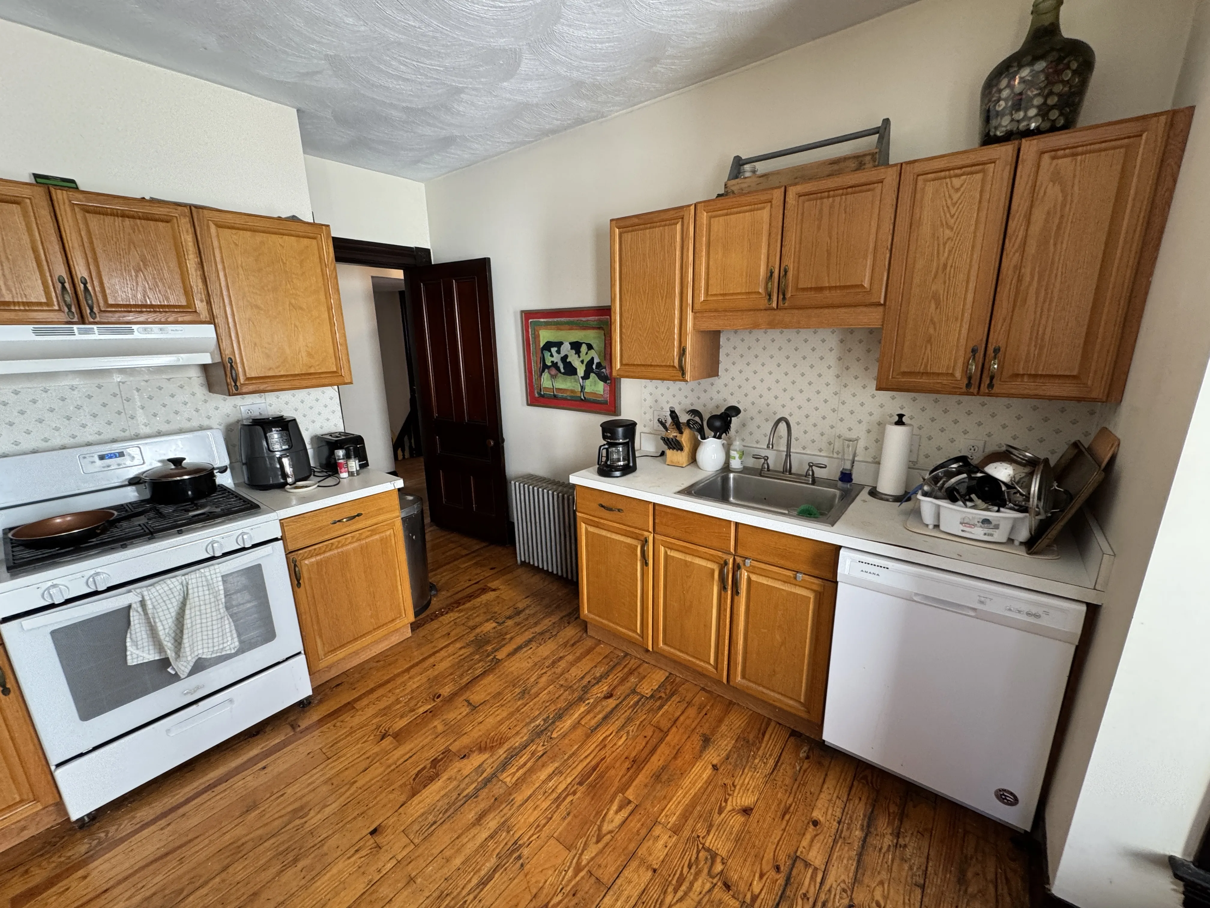 211 Holland St, Teele Square