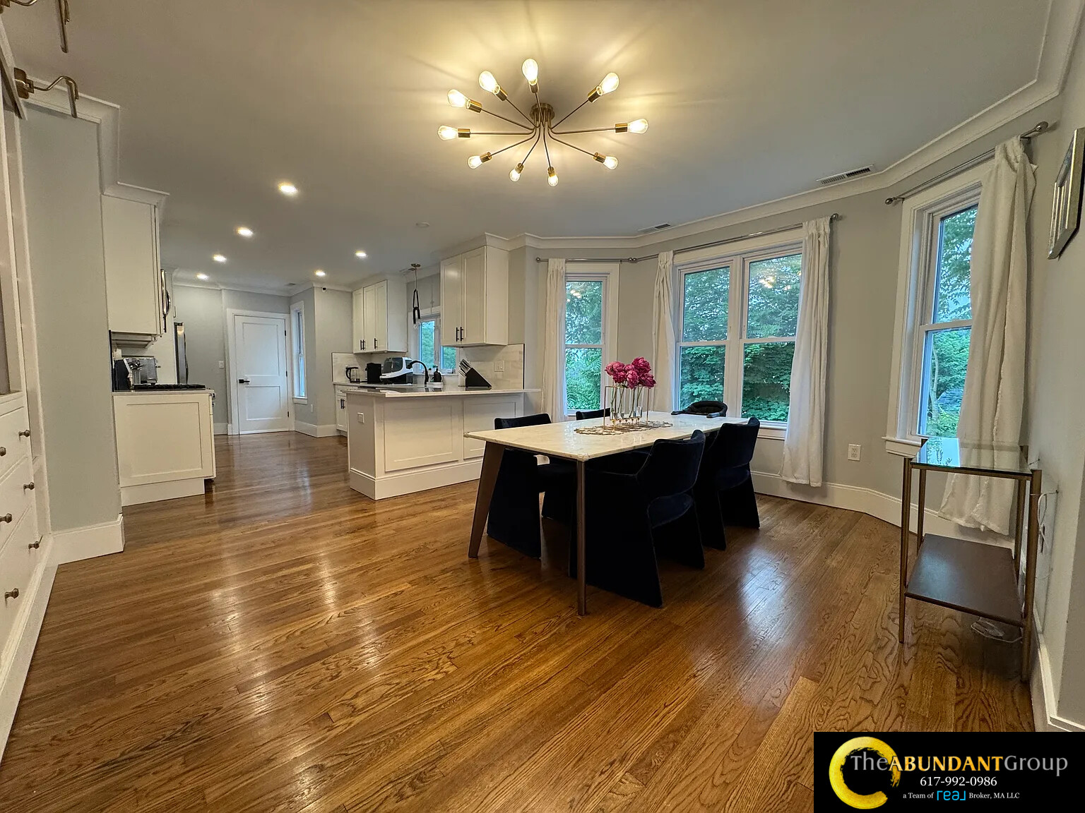 66 Calvary St, South Side