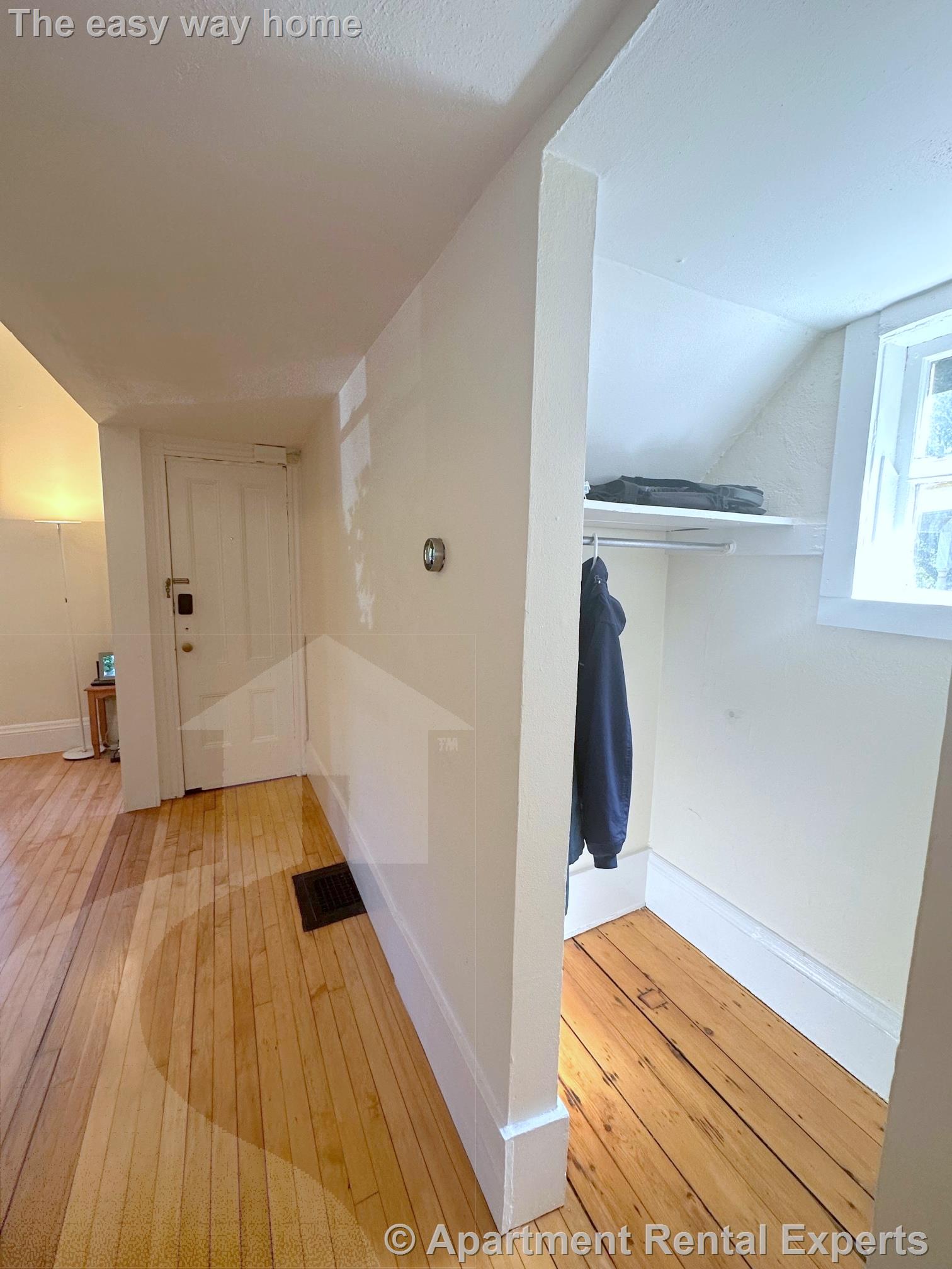 3 Moore St, Teele Square