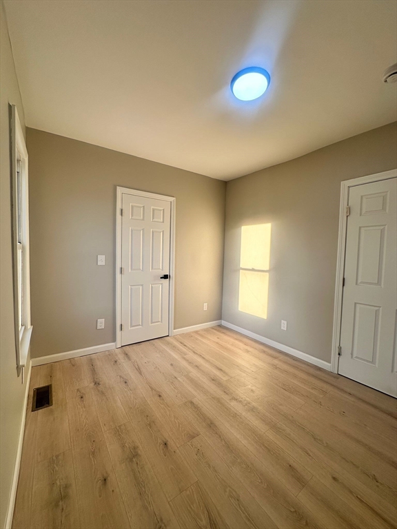 38-40 Longhill St, Springfield