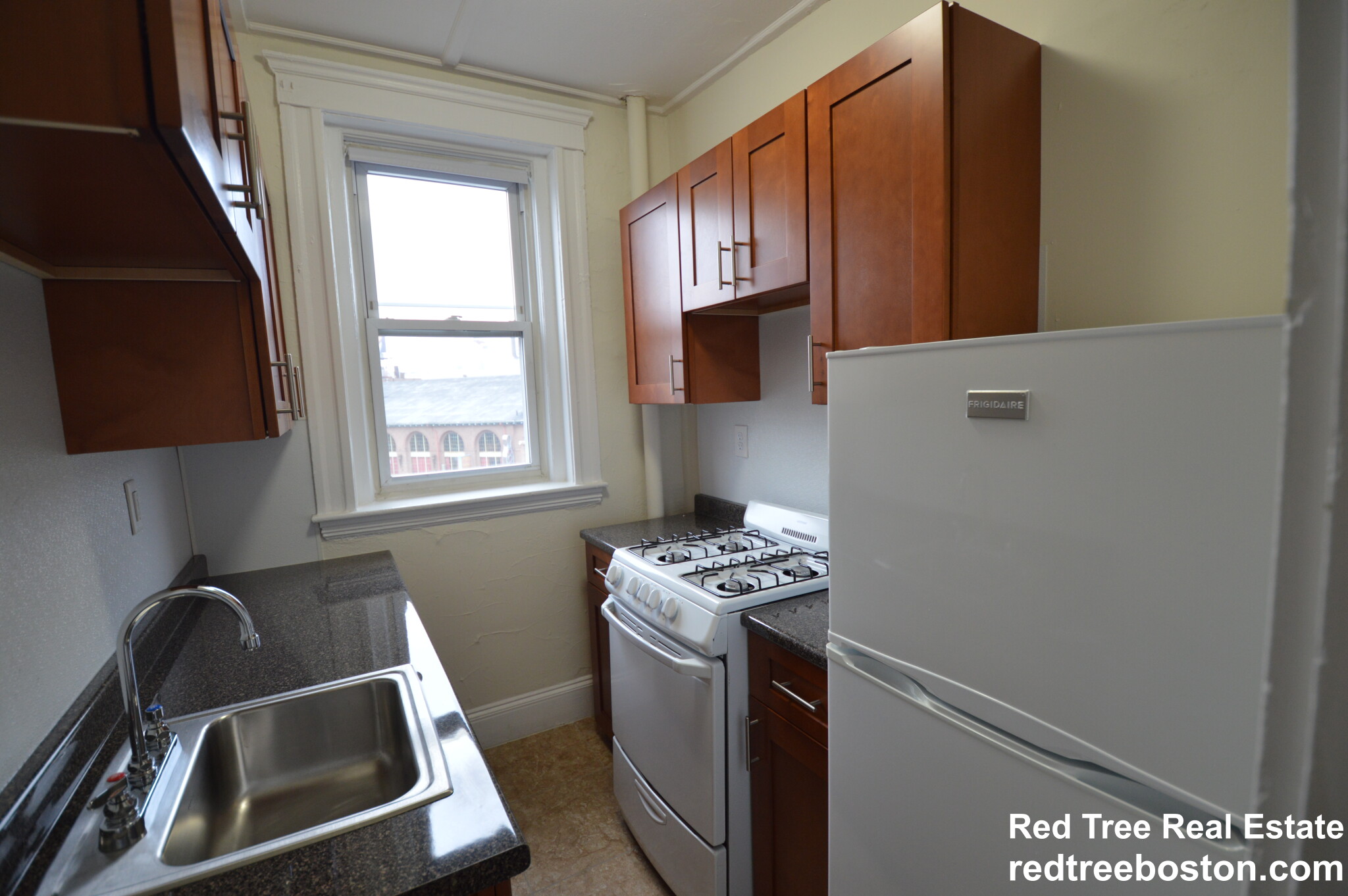 1175 Boylston St, Fenway