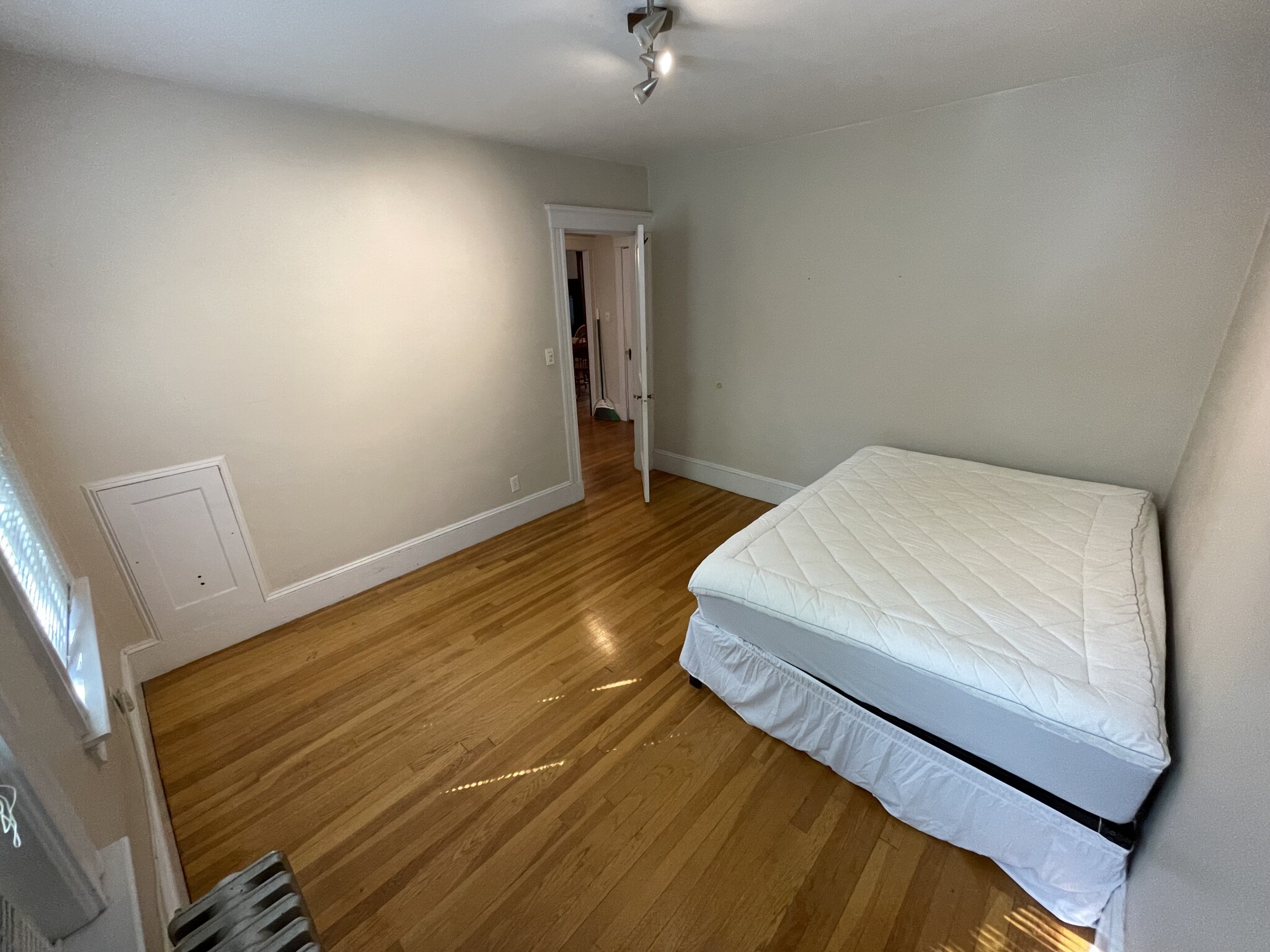 33 Greycliff Rd, Brighton