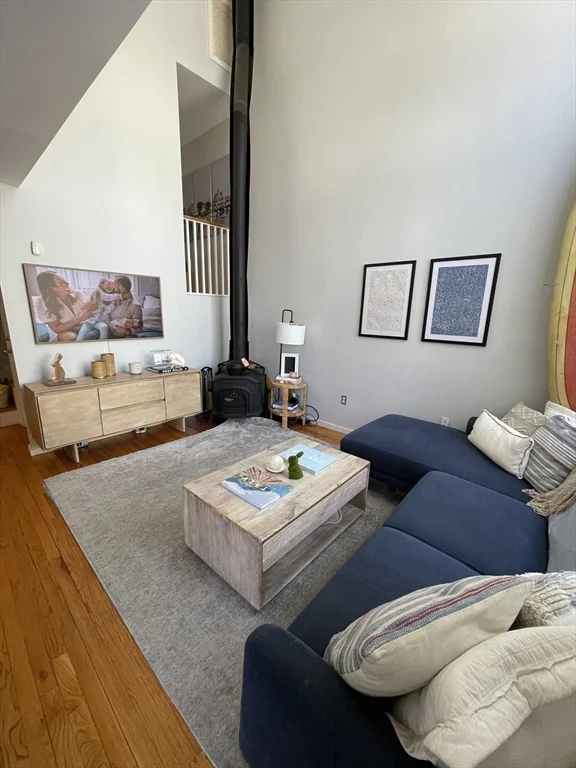 595 Putnam Ave, Cambridgeport