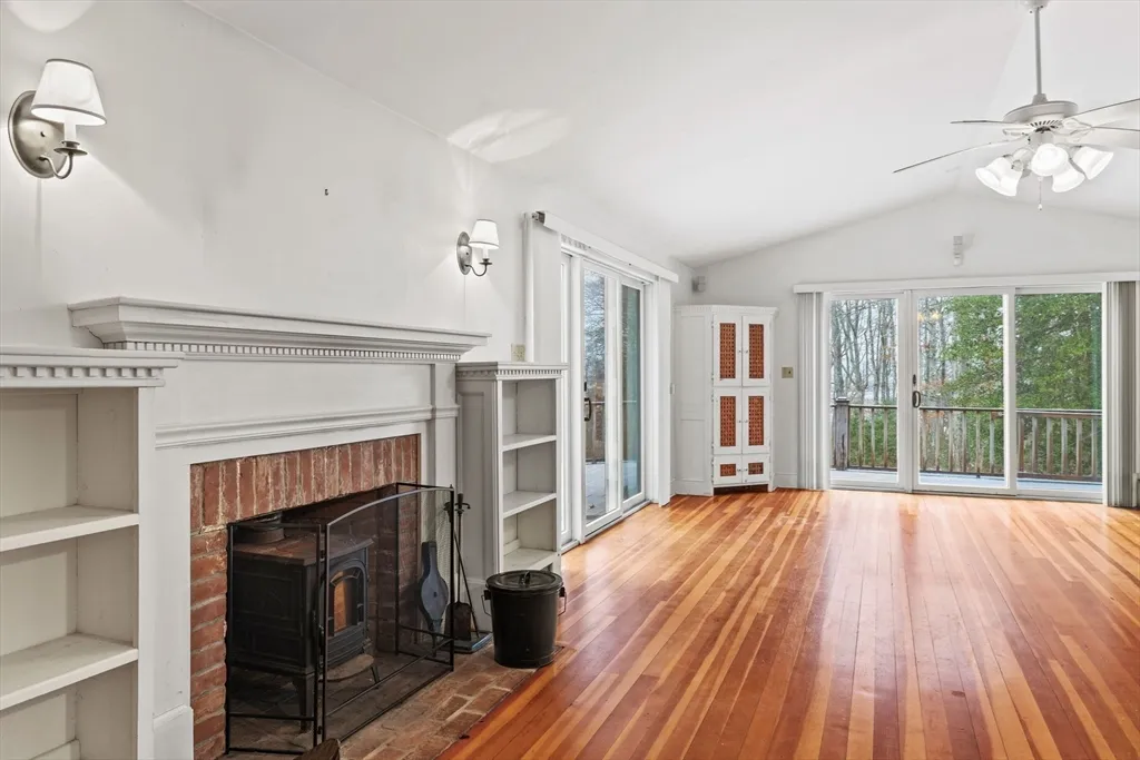 66 Converse Rd, Marion