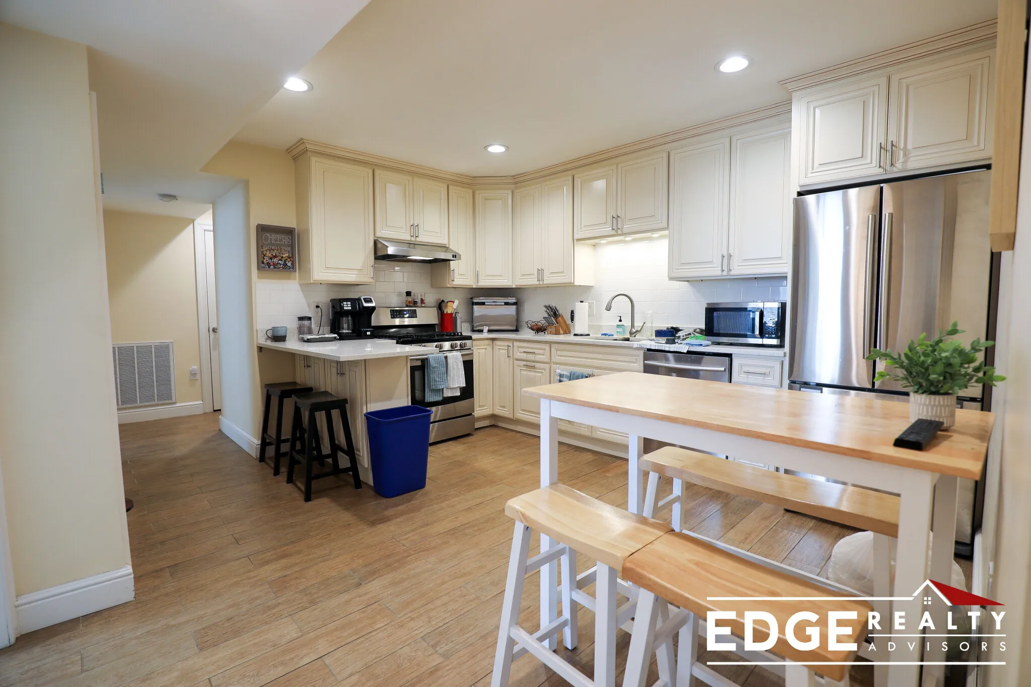 1526 Commonwealth Ave, Brighton