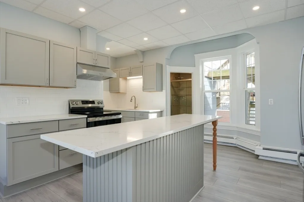 47 Mechanic St, Marlborough