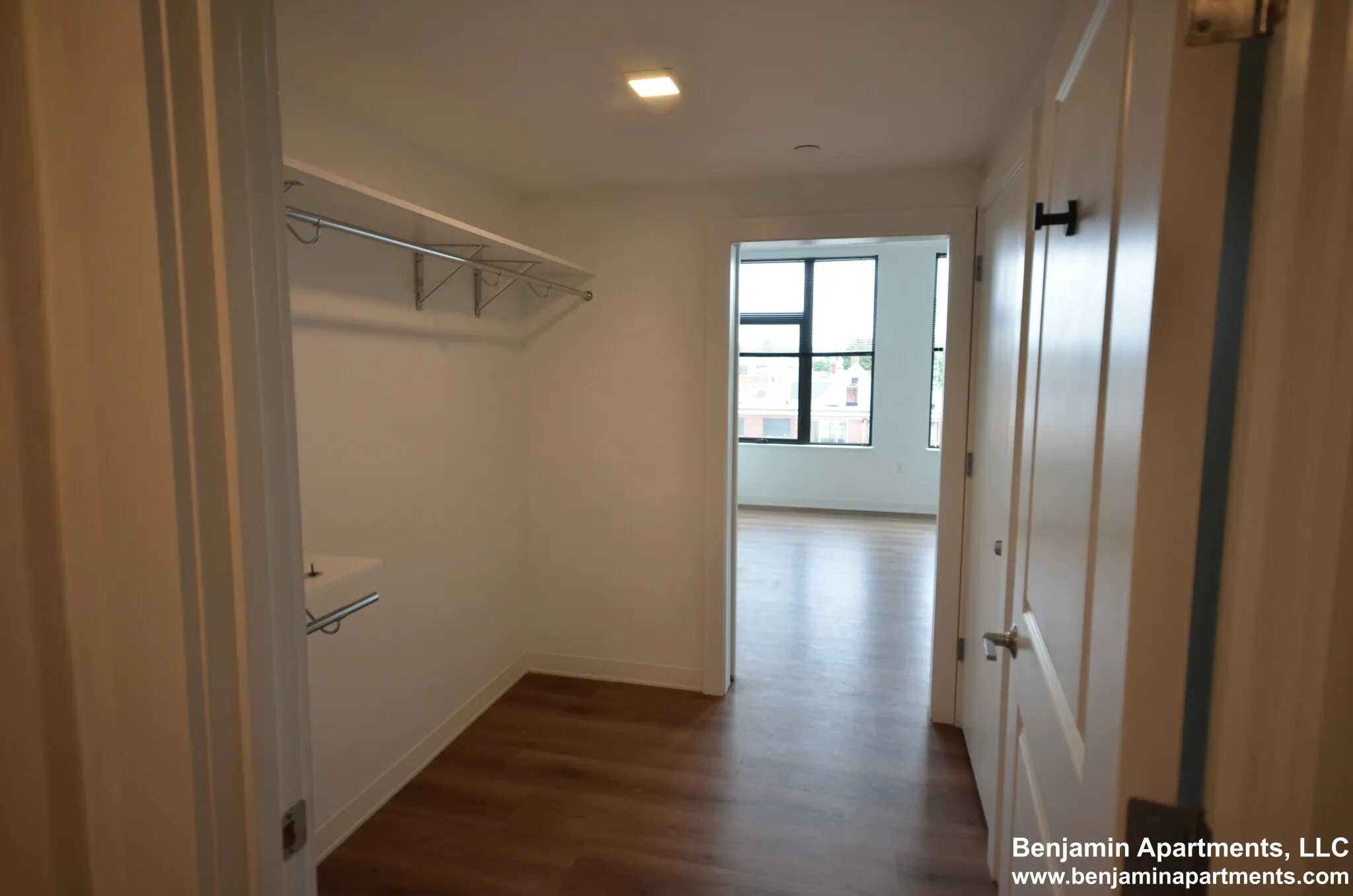 89 Brighton Ave, Allston