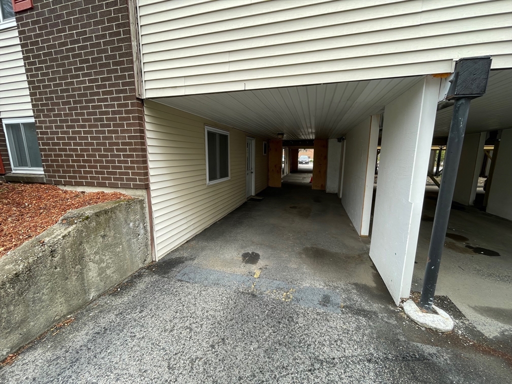 215 Chelmsford St, Chelmsford