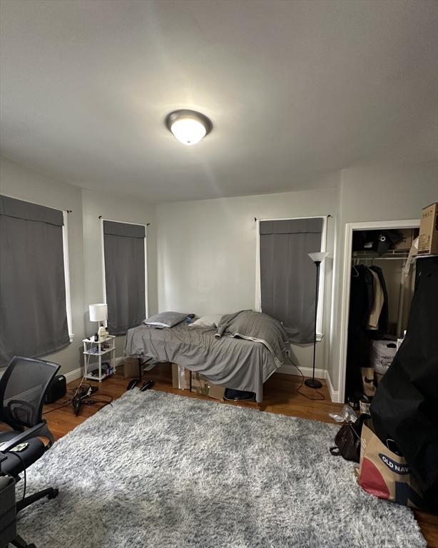 8 Montfern Ave, Brighton