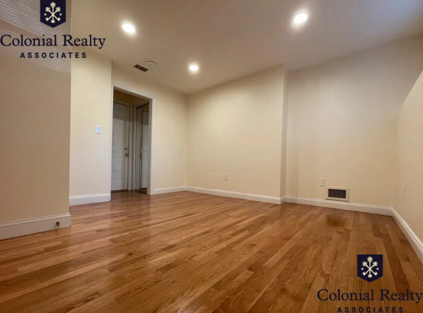 1801 Beacon St, Brookline