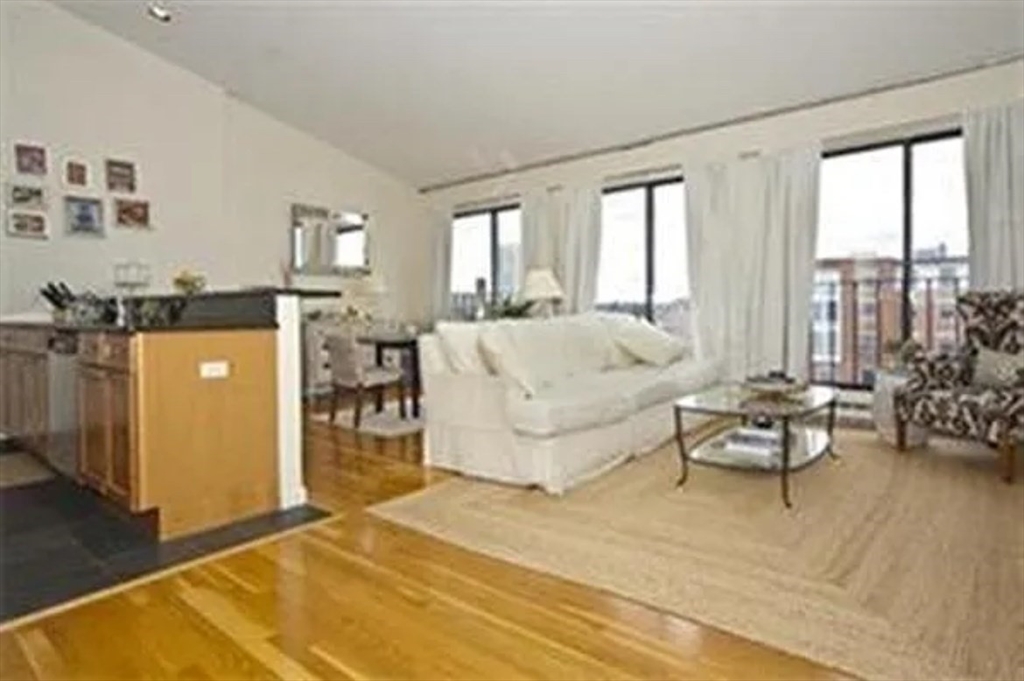 37 West Newton, South End