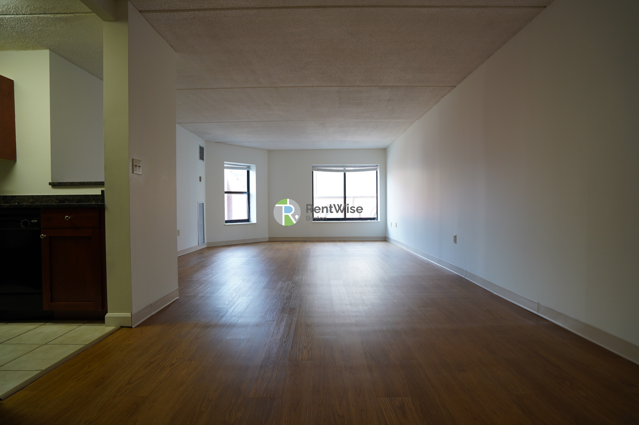 10 Magazine St, Cambridgeport