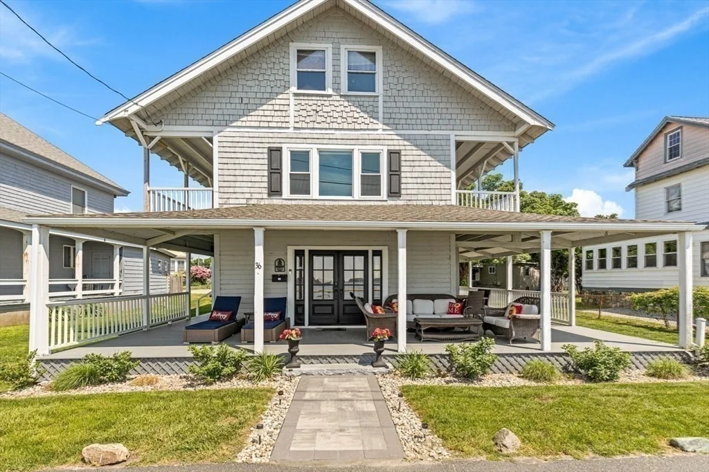 36 Sunset Ave Winter Rental, Hull