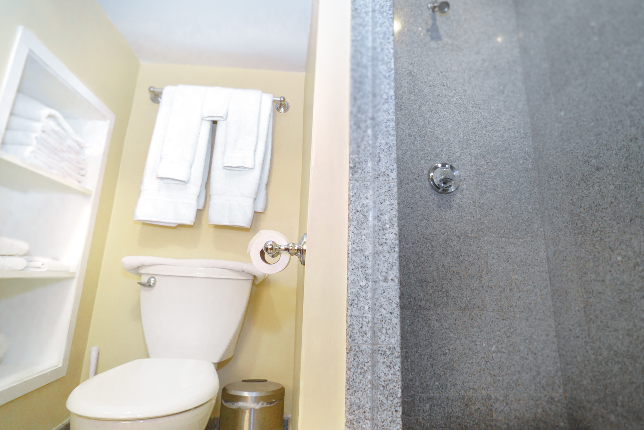 48 Hereford St, Back Bay