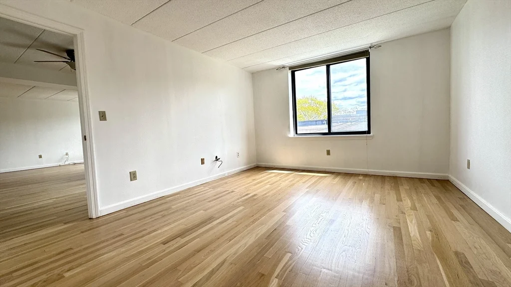 85 Brainerd Rd, Allston