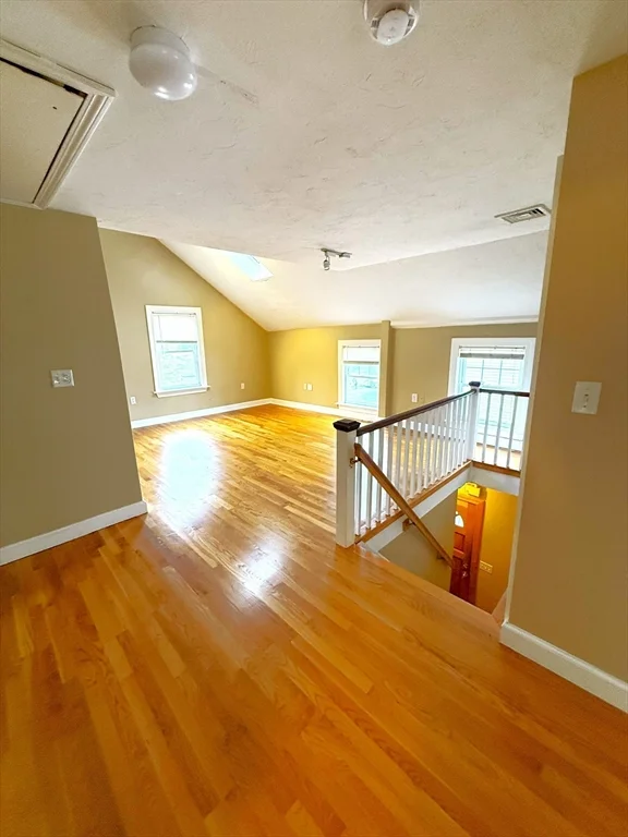 6 Skillings, Winchester