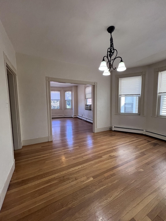 498 Lincoln Ave, Saugus