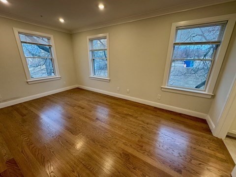 49 Dustin, Boston