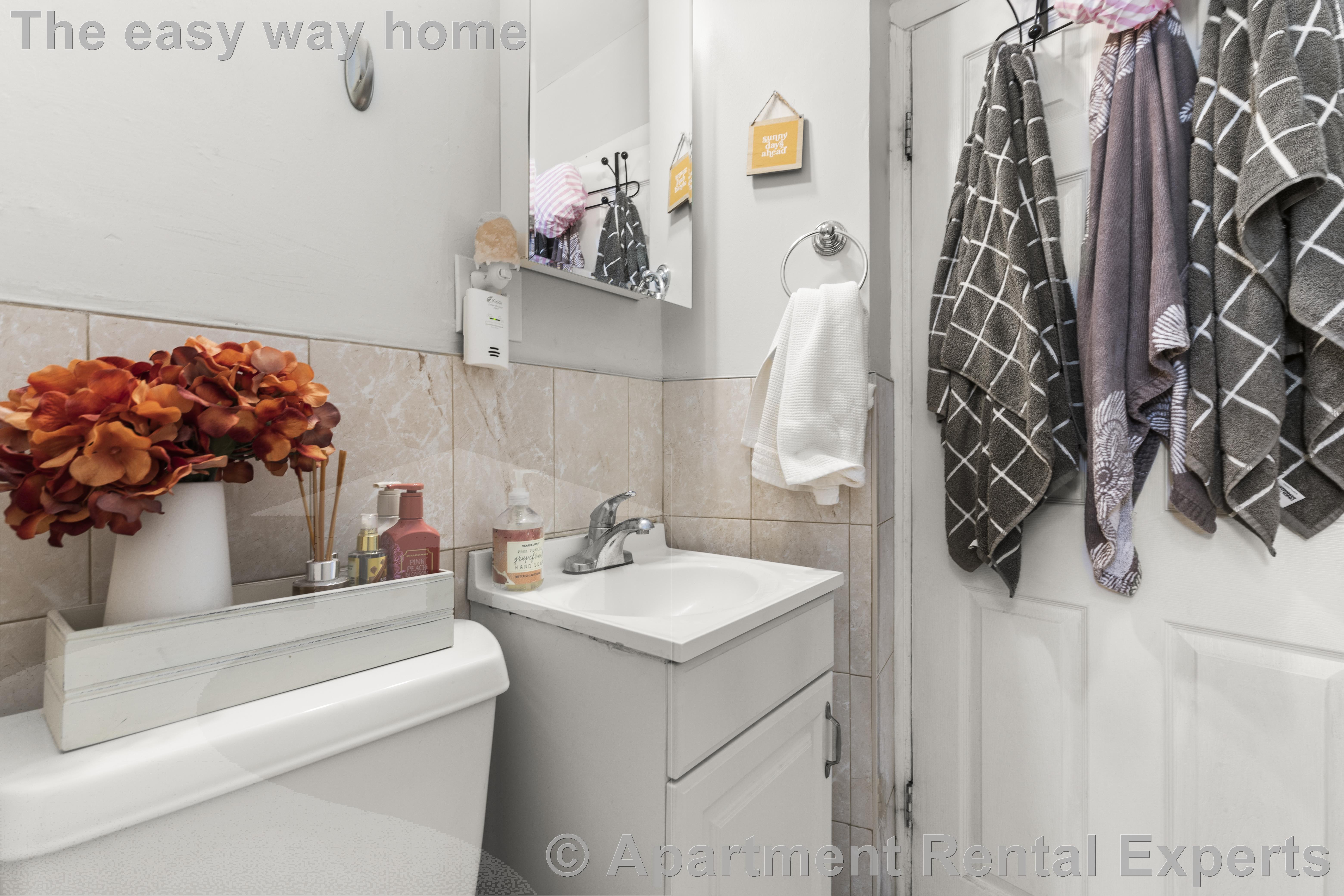 175 River St, Central Square