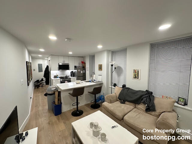 44 Joy St, Beacon Hill