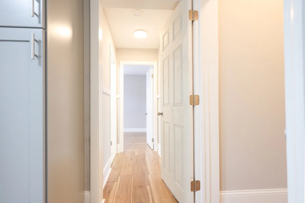 31 Graham St, Quincy