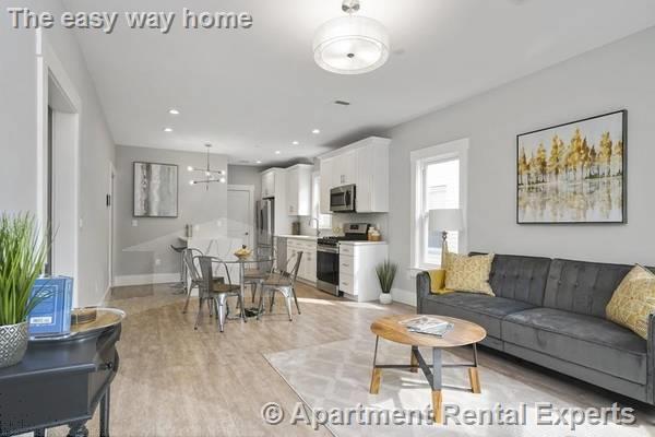 83 Merriam St, Union Square