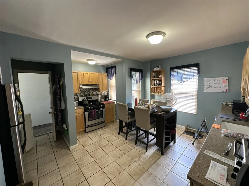 158 Neponset Ave, Dorchester