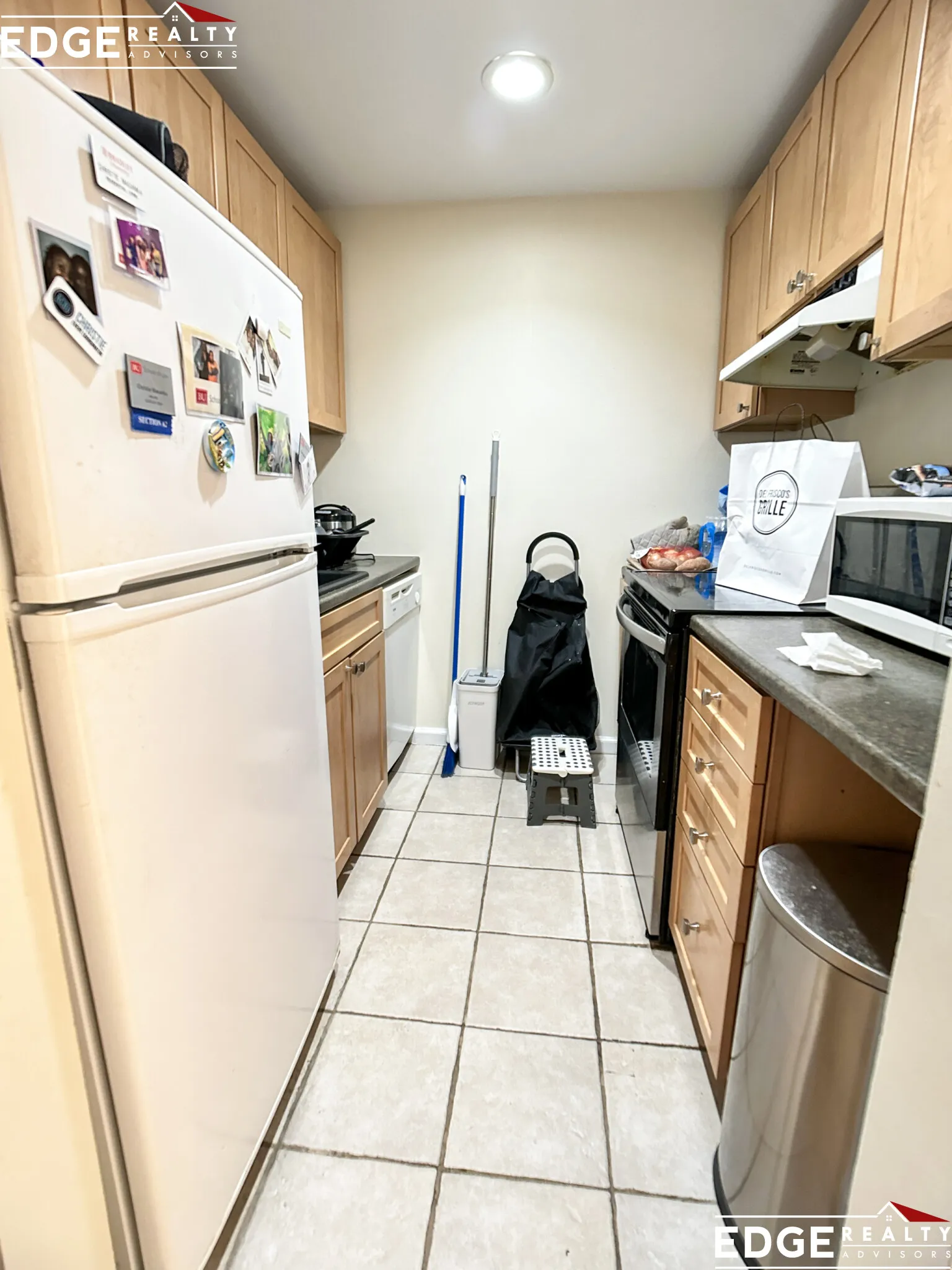 390 Riverway, Mission Hill