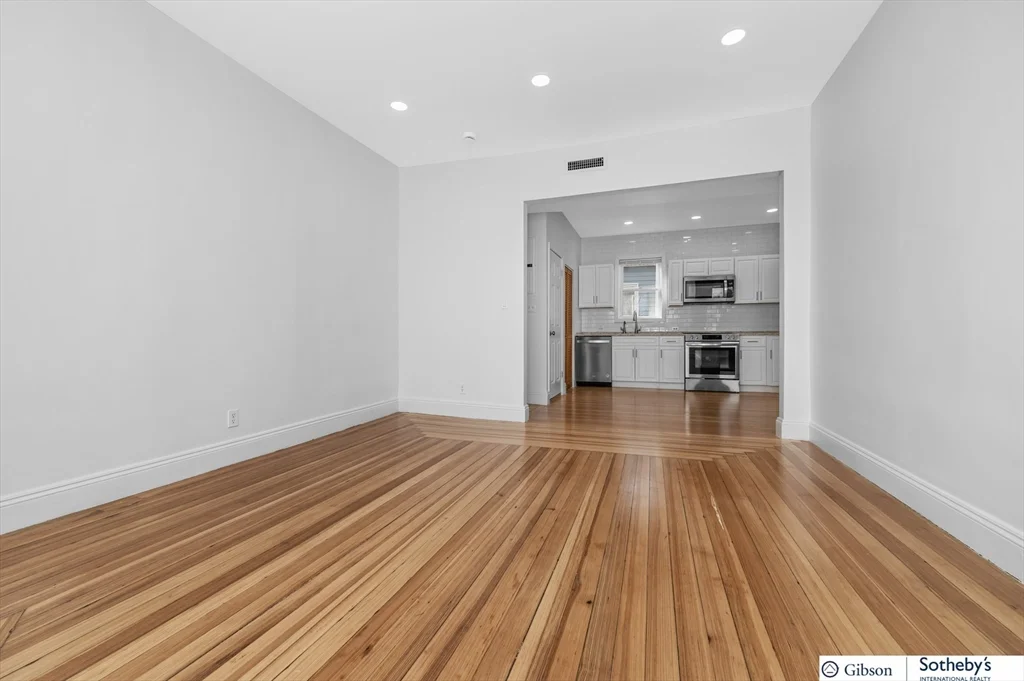 9 Hansborough St, Dorchester