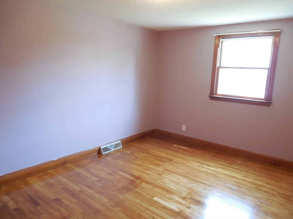 1701 Trapelo Rd, Waltham