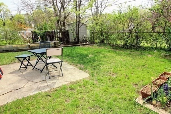 111 Lakewood St, Worcester