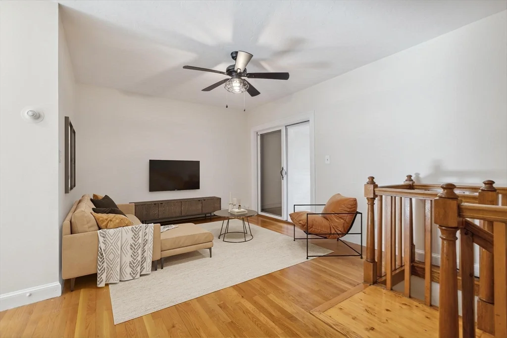 496 East Seventh St, South Boston