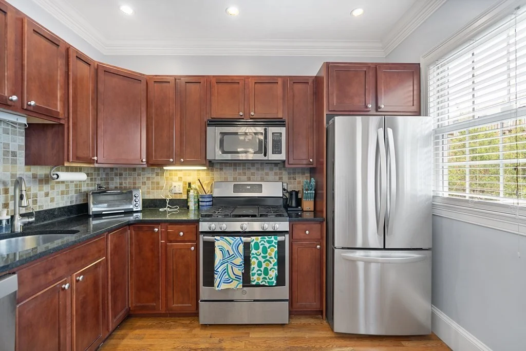 72 Baxter St, South Boston