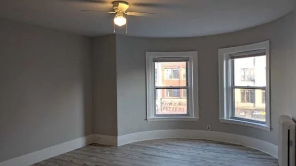 1091 Boylston St, Back Bay