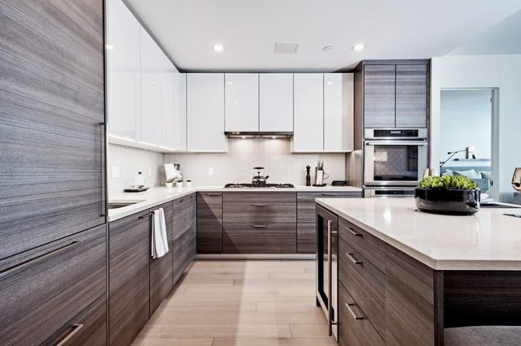 1 Franklin St, Midtown