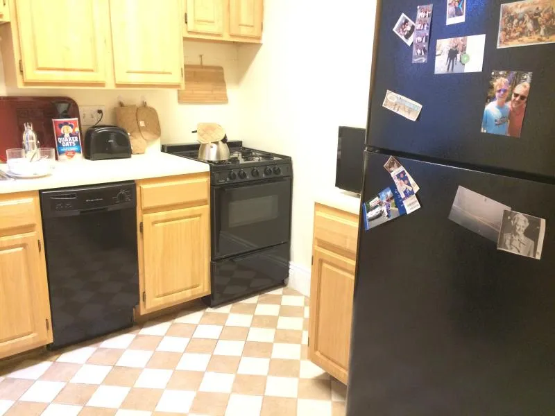 1616 Massachusetts Ave, Neighborhood Nine