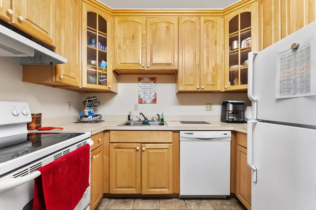 2353 Massachusetts, North Cambridge