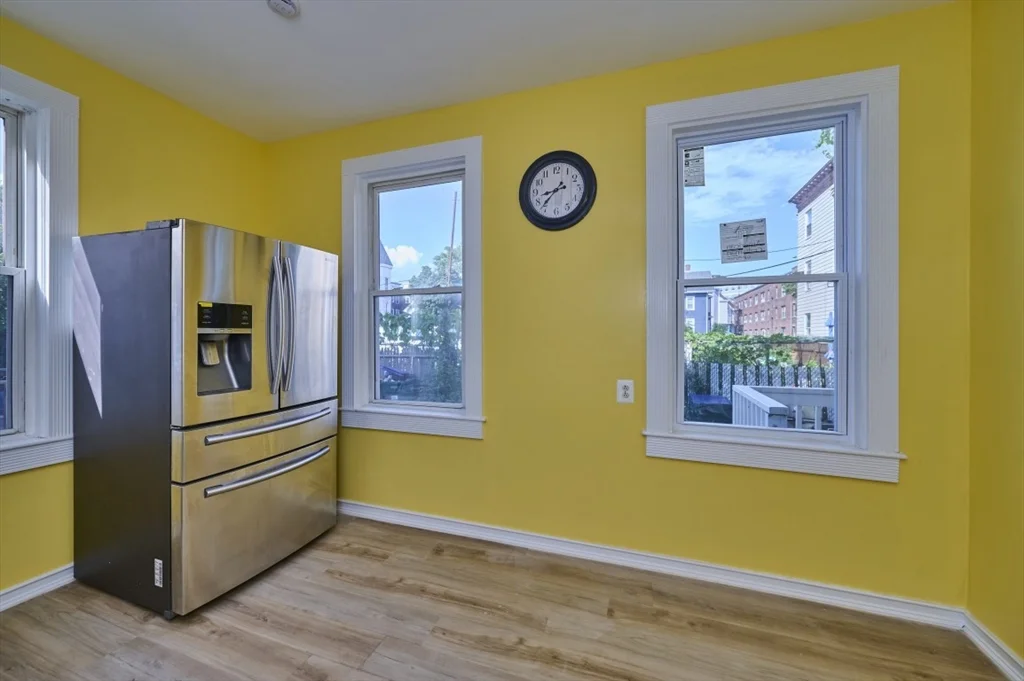 19 Whittier St, Lynn