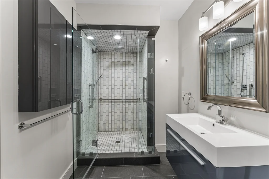 542 Dorchester Ave, South Boston