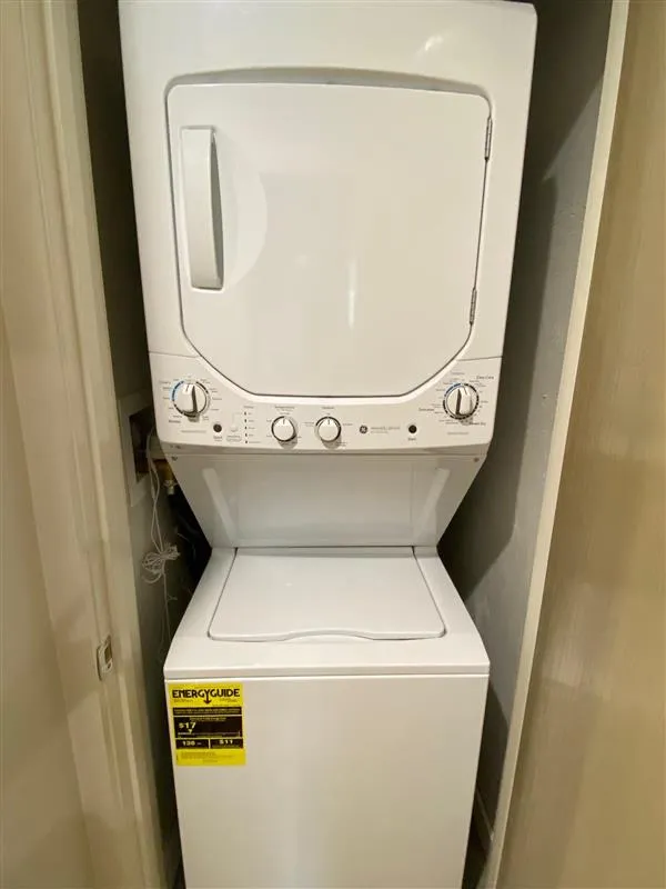 2 Belvidere Pl, Riverside