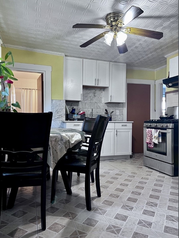 6 Richardson Ter, Magoun Square