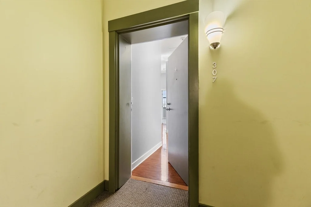 72 Ashland St, Malden