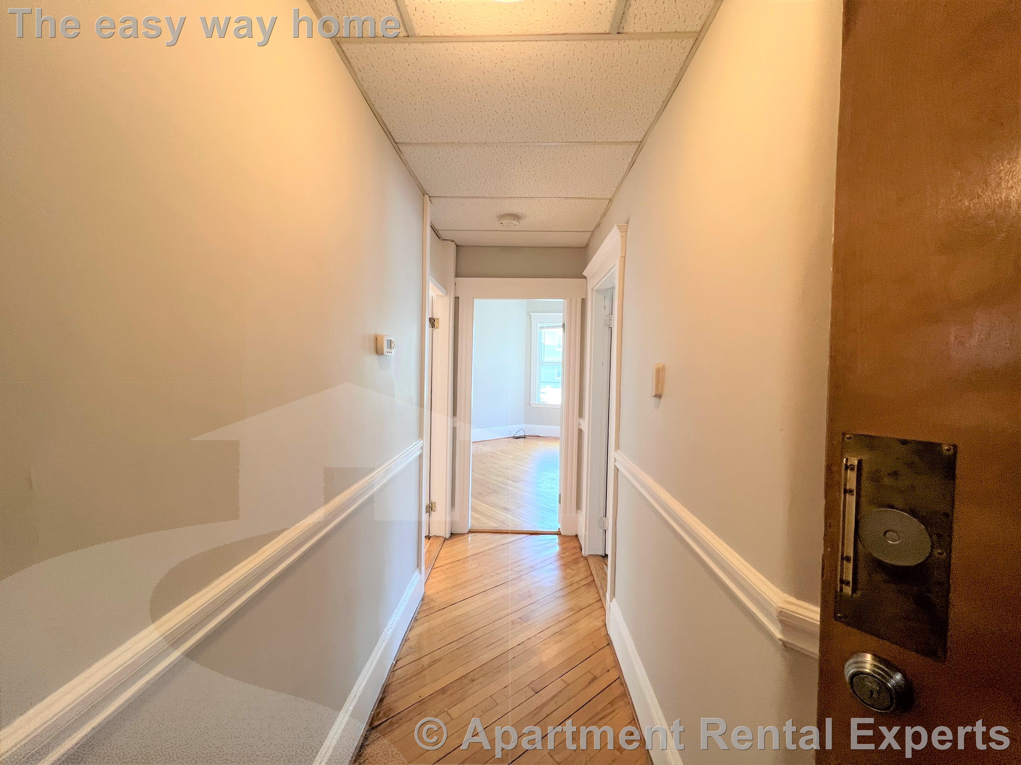 12 Pleasant St, Central Square