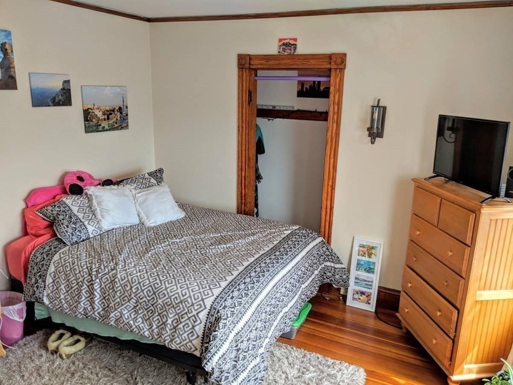 7 Justin Rd,, Brighton