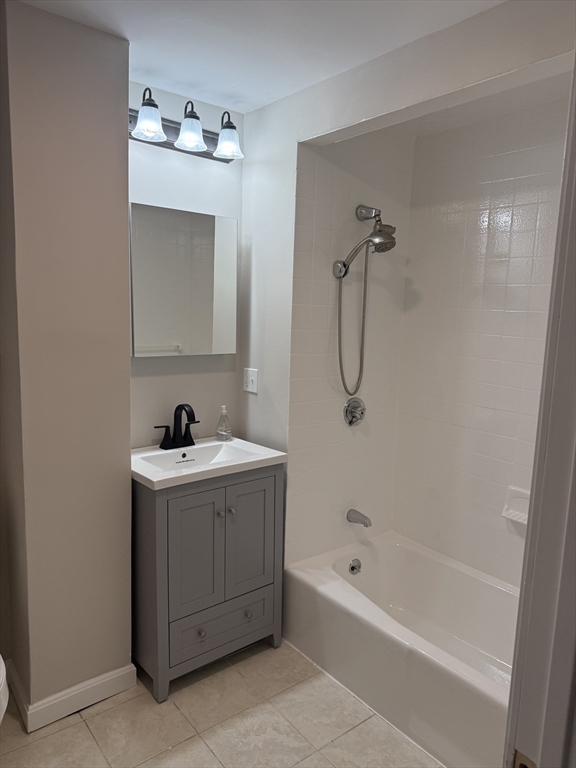 246 Webster St, East Boston