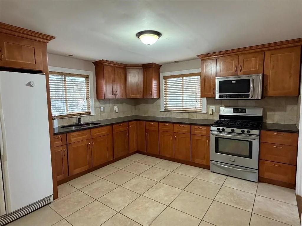 10 Bigelow St, Quincy Center