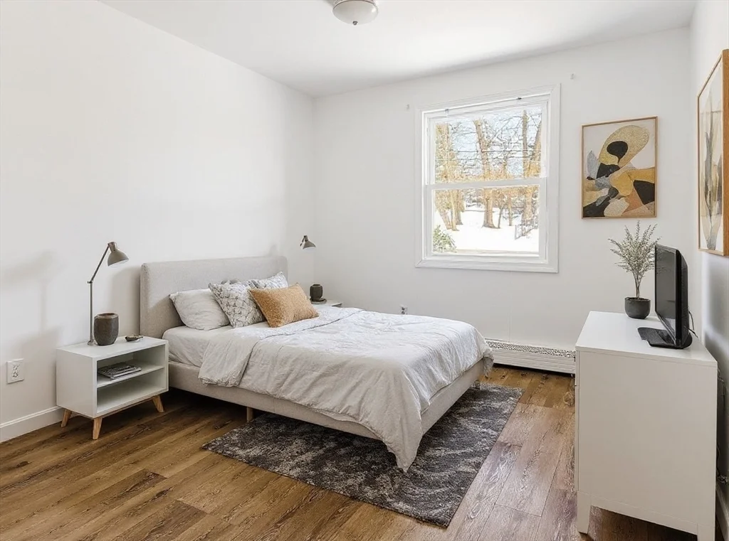 178 Bates Rd, Brockton