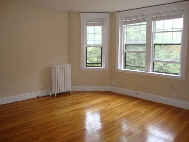 19 Short, Coolidge Corner