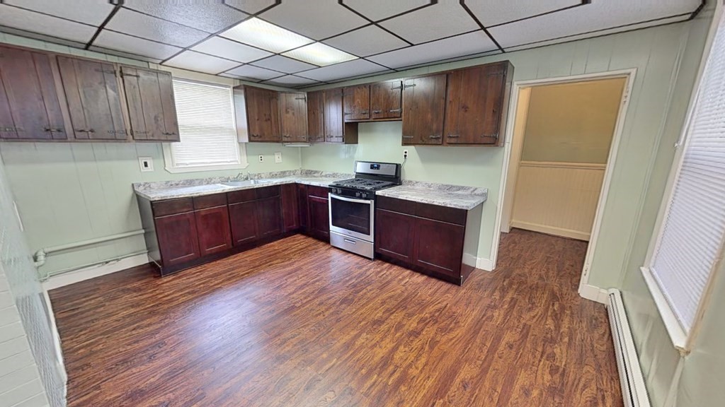 23 Waumbeck St, Roxbury