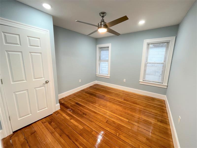 3 Mossland St, Spring Hill